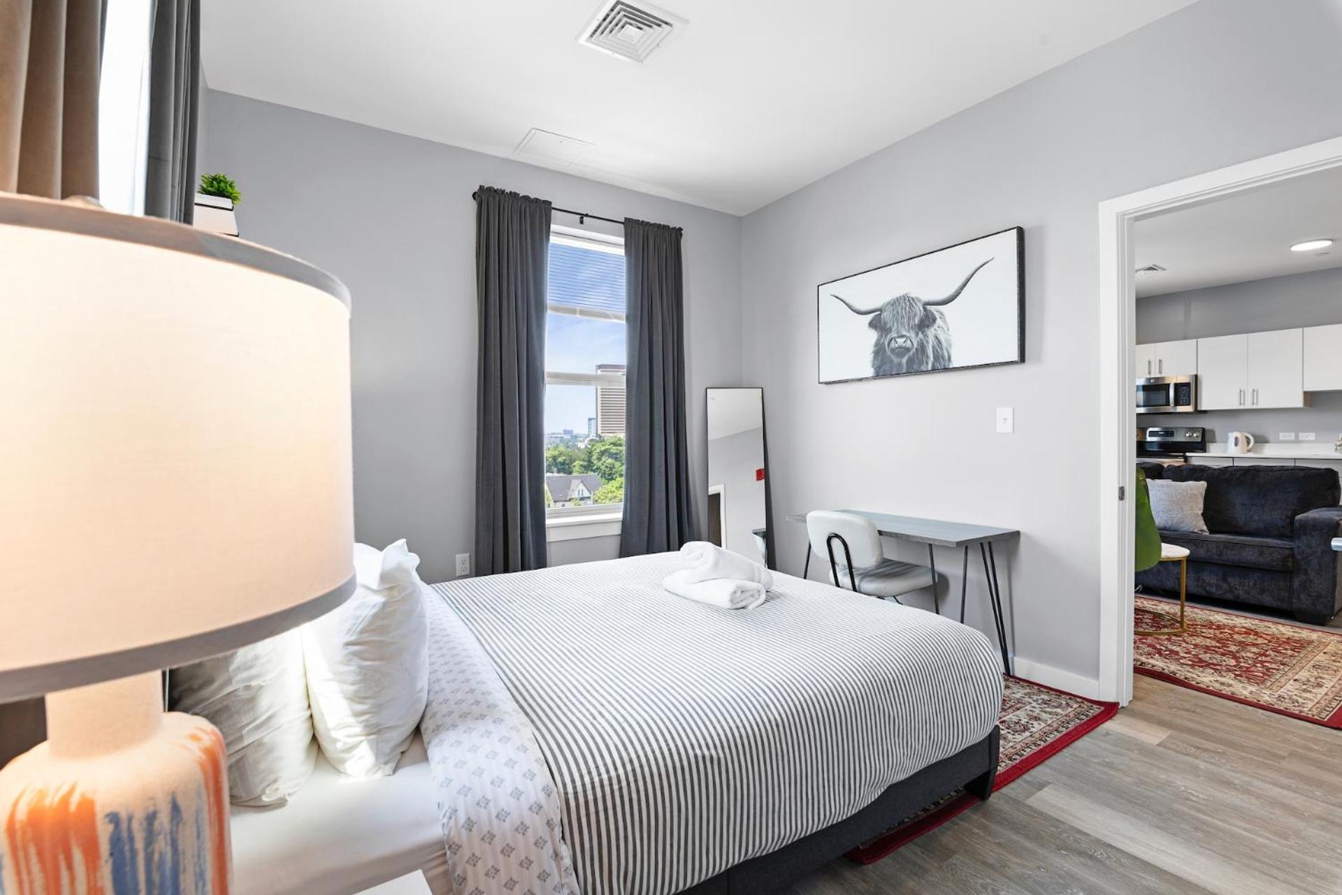 Furnished Apartments Near Encore Everett Rum bild