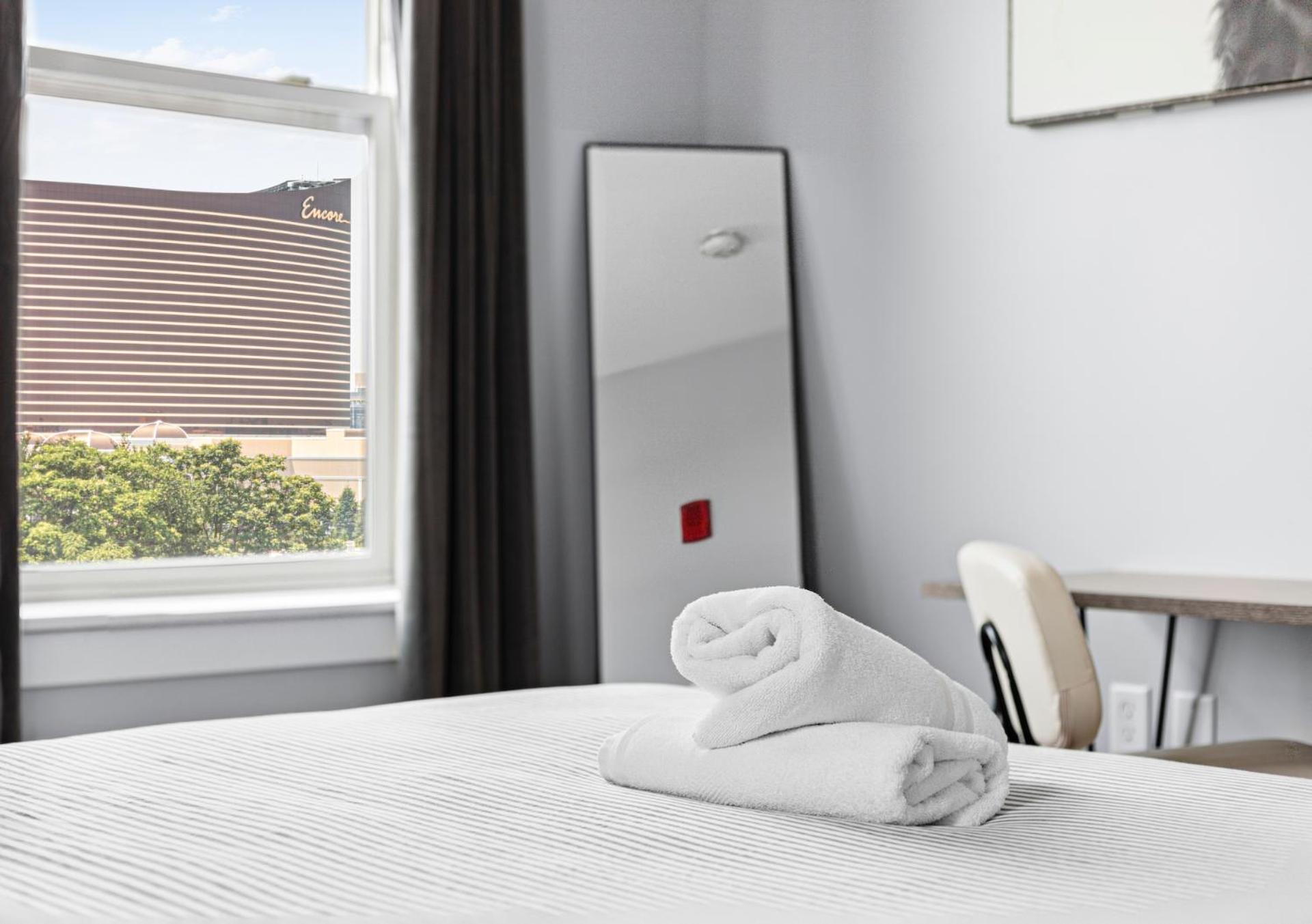 Furnished Apartments Near Encore Everett Rum bild